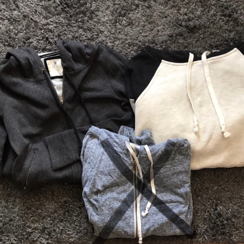 Sweatshirt bundle!